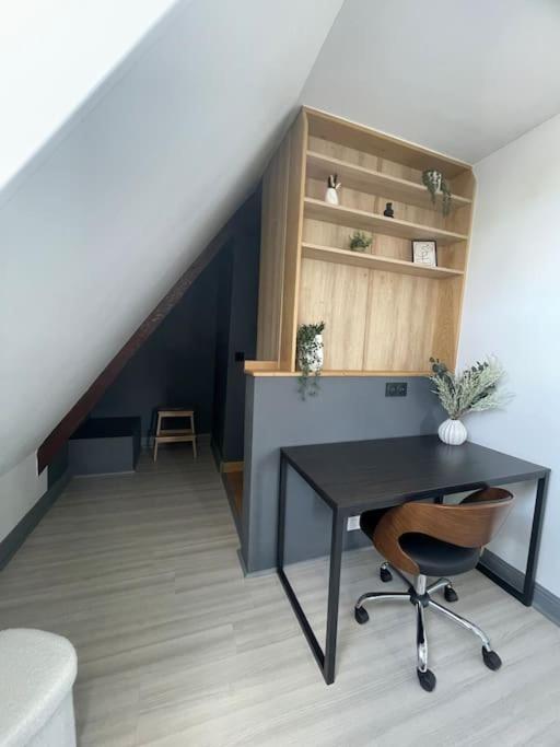 シャルトルDuplex Bord De L'Eure - Parking Inclus - Jolie Vue Sur La Cathedraleアパートメント エクステリア 写真