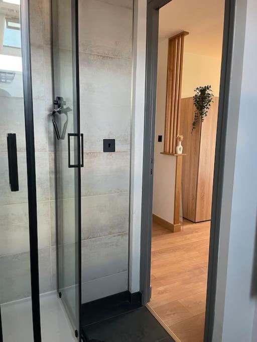 シャルトルDuplex Bord De L'Eure - Parking Inclus - Jolie Vue Sur La Cathedraleアパートメント エクステリア 写真