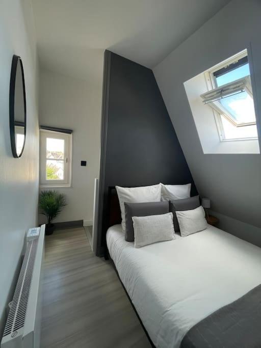 シャルトルDuplex Bord De L'Eure - Parking Inclus - Jolie Vue Sur La Cathedraleアパートメント エクステリア 写真